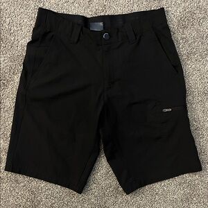 ZeroXposur Men's Black Flat Front Shorts